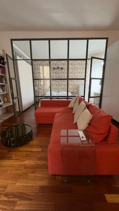 Stylish Next To Moscova Appartement
